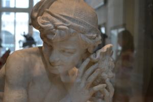 HearingTheOceanInA_Shell